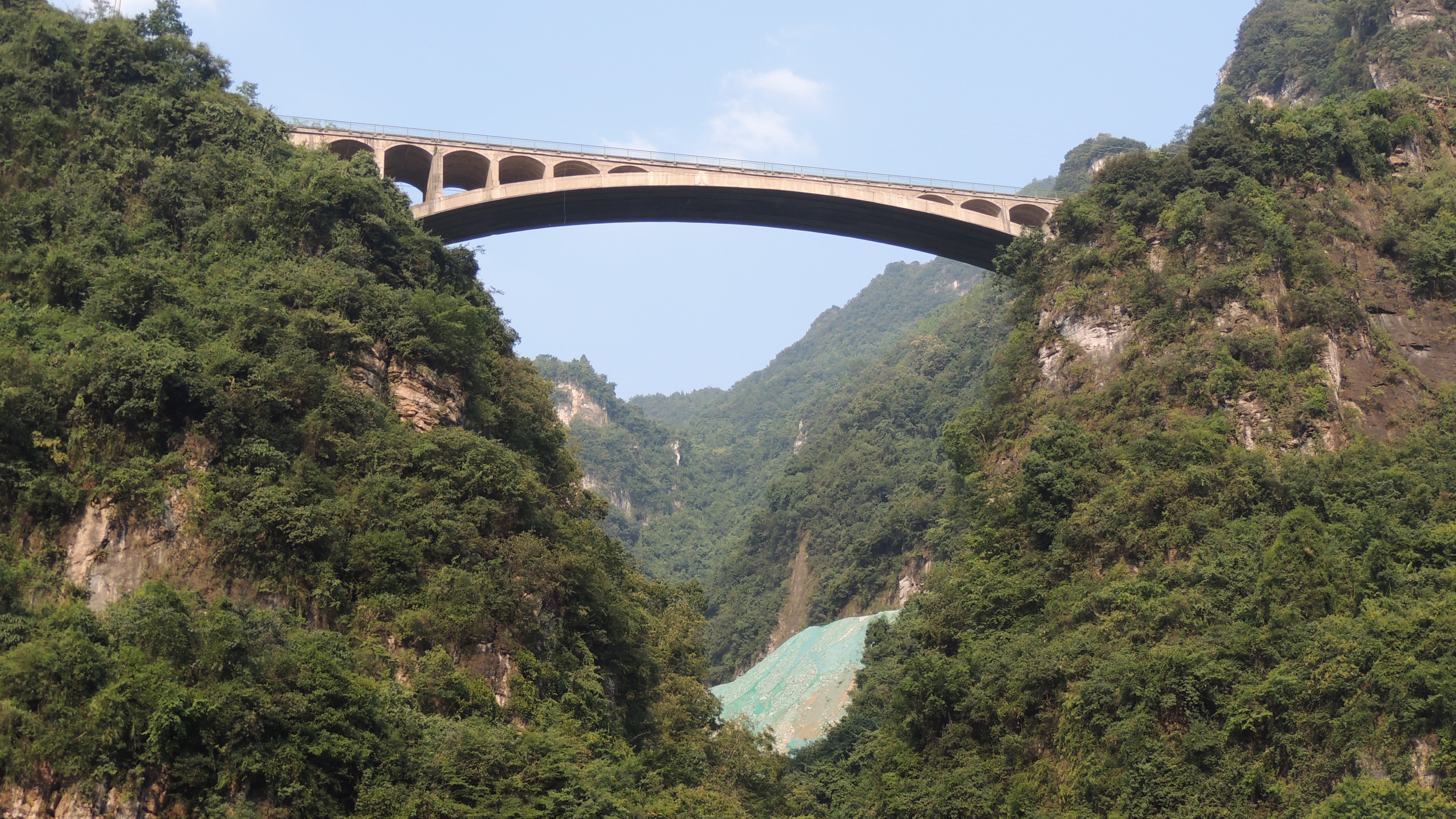 游山玩水在湘鄂-船游西陵峡