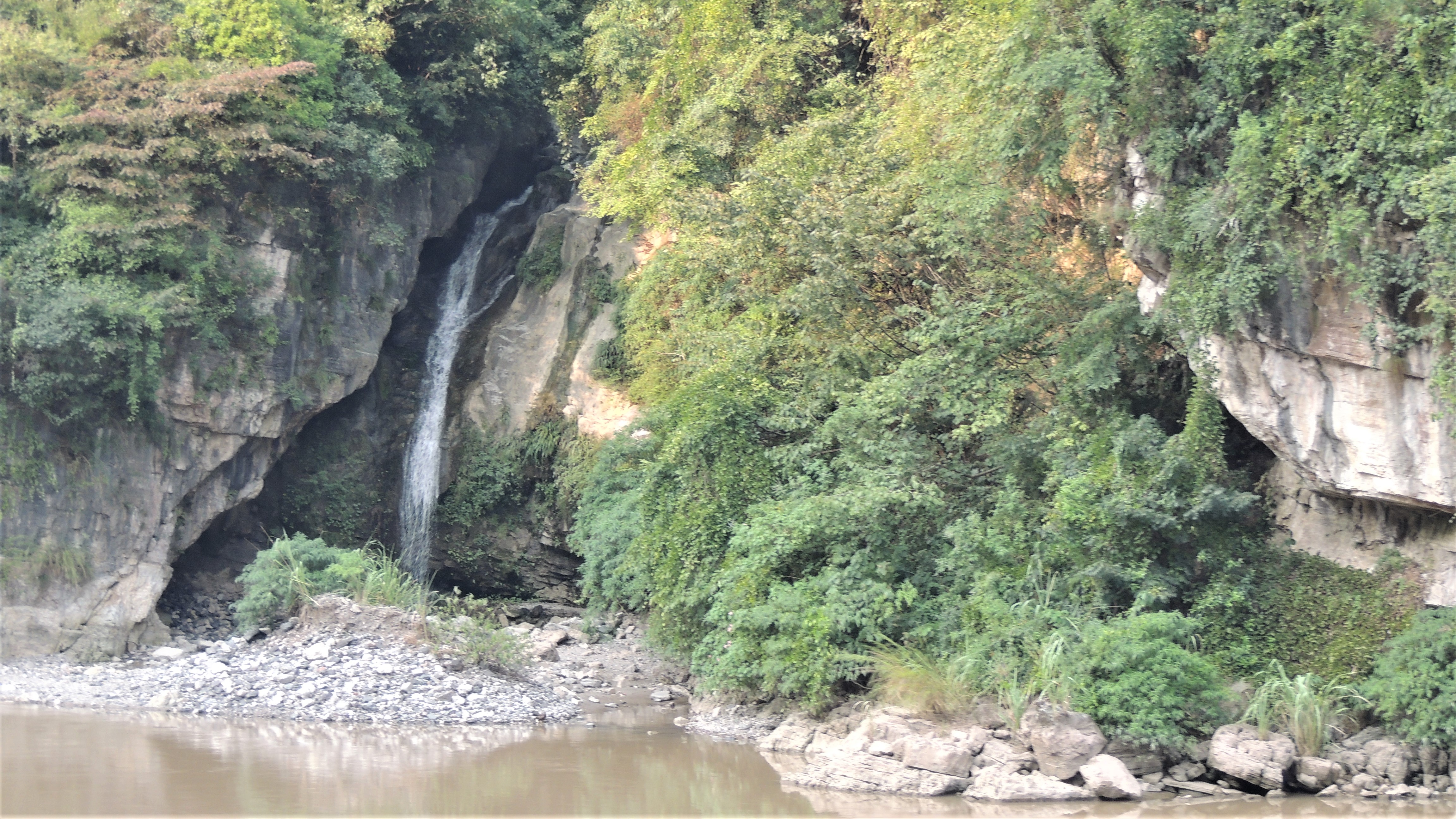 游山玩水在湘鄂-船游西陵峡