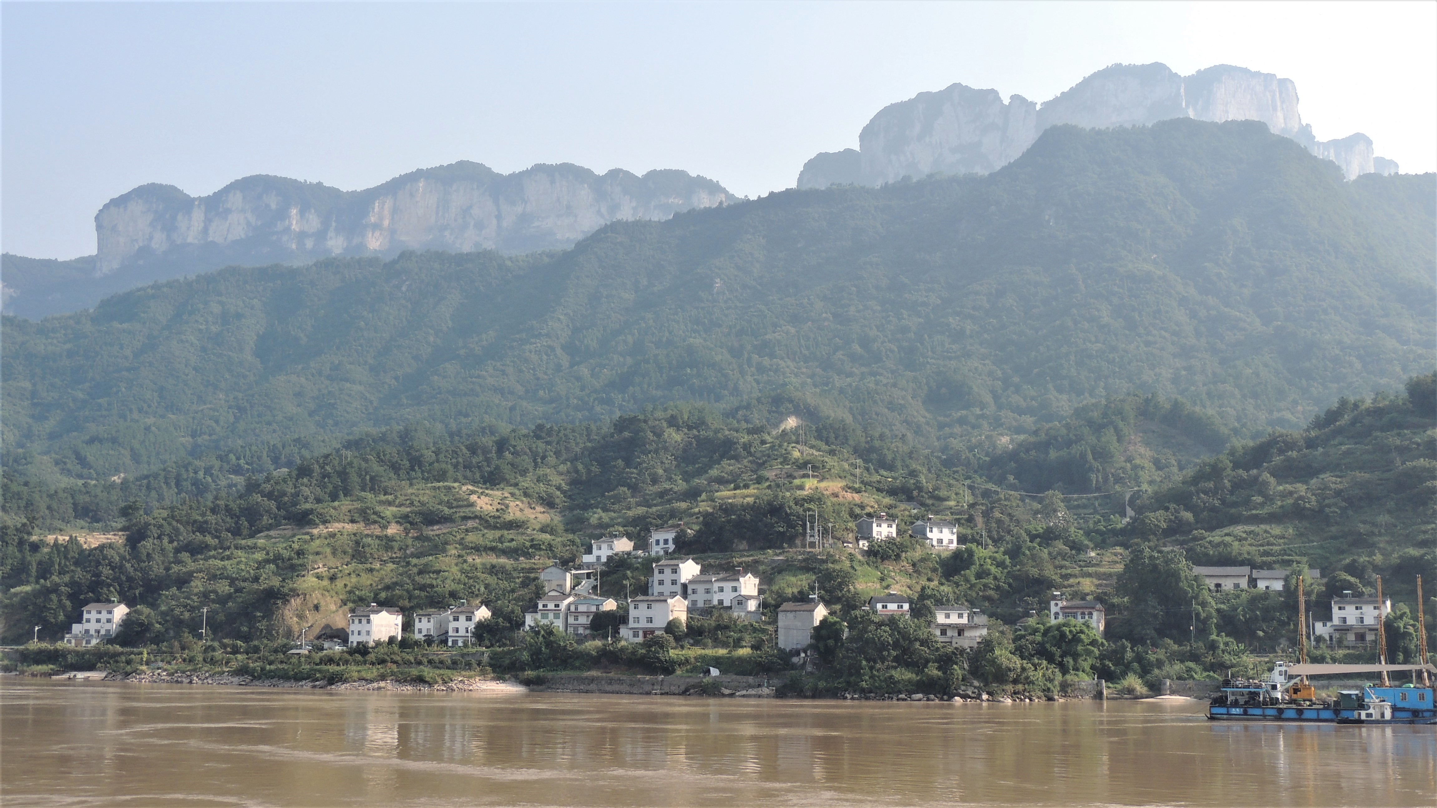游山玩水在湘鄂-船游西陵峡