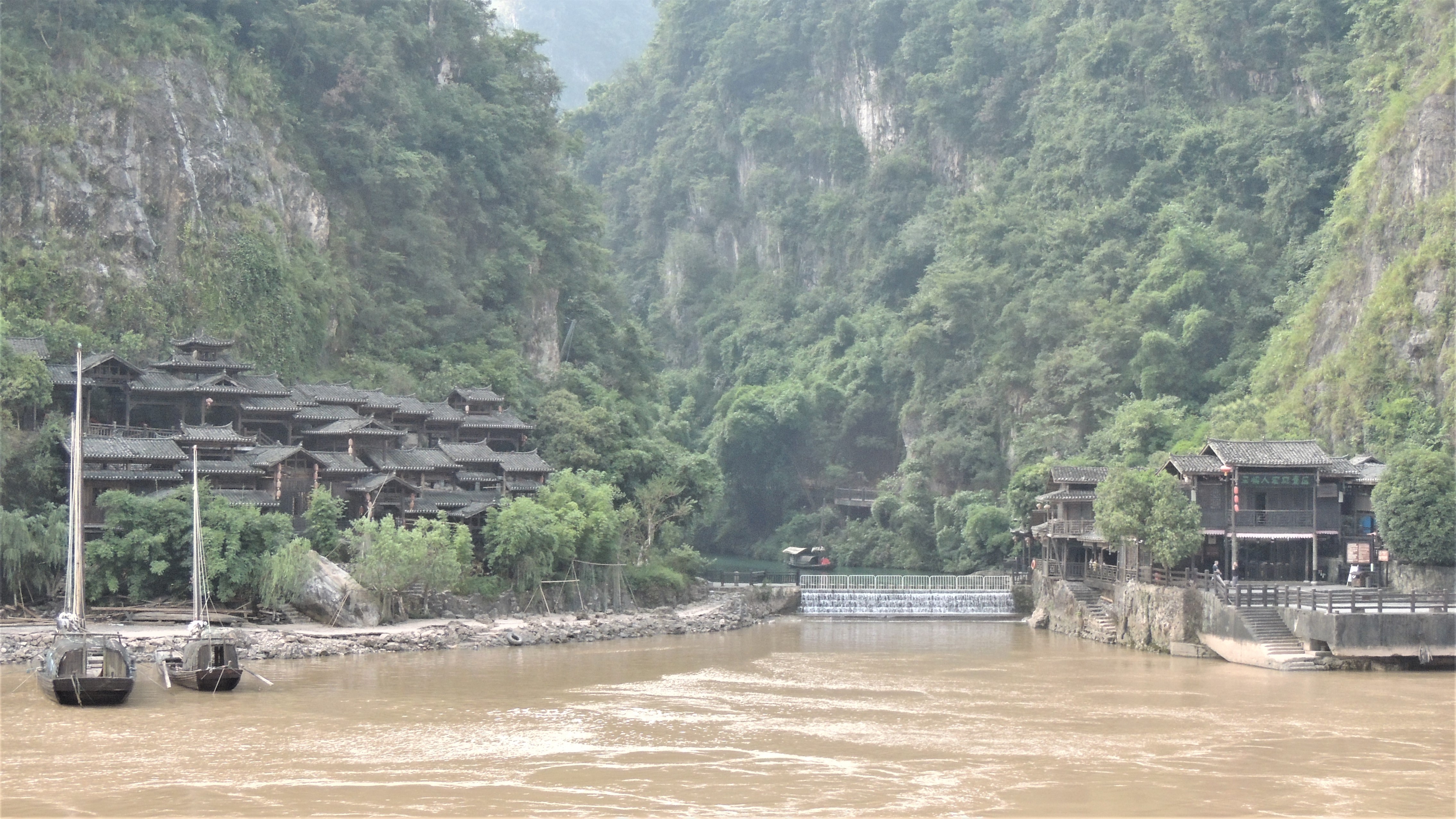 游山玩水在湘鄂-船游西陵峡