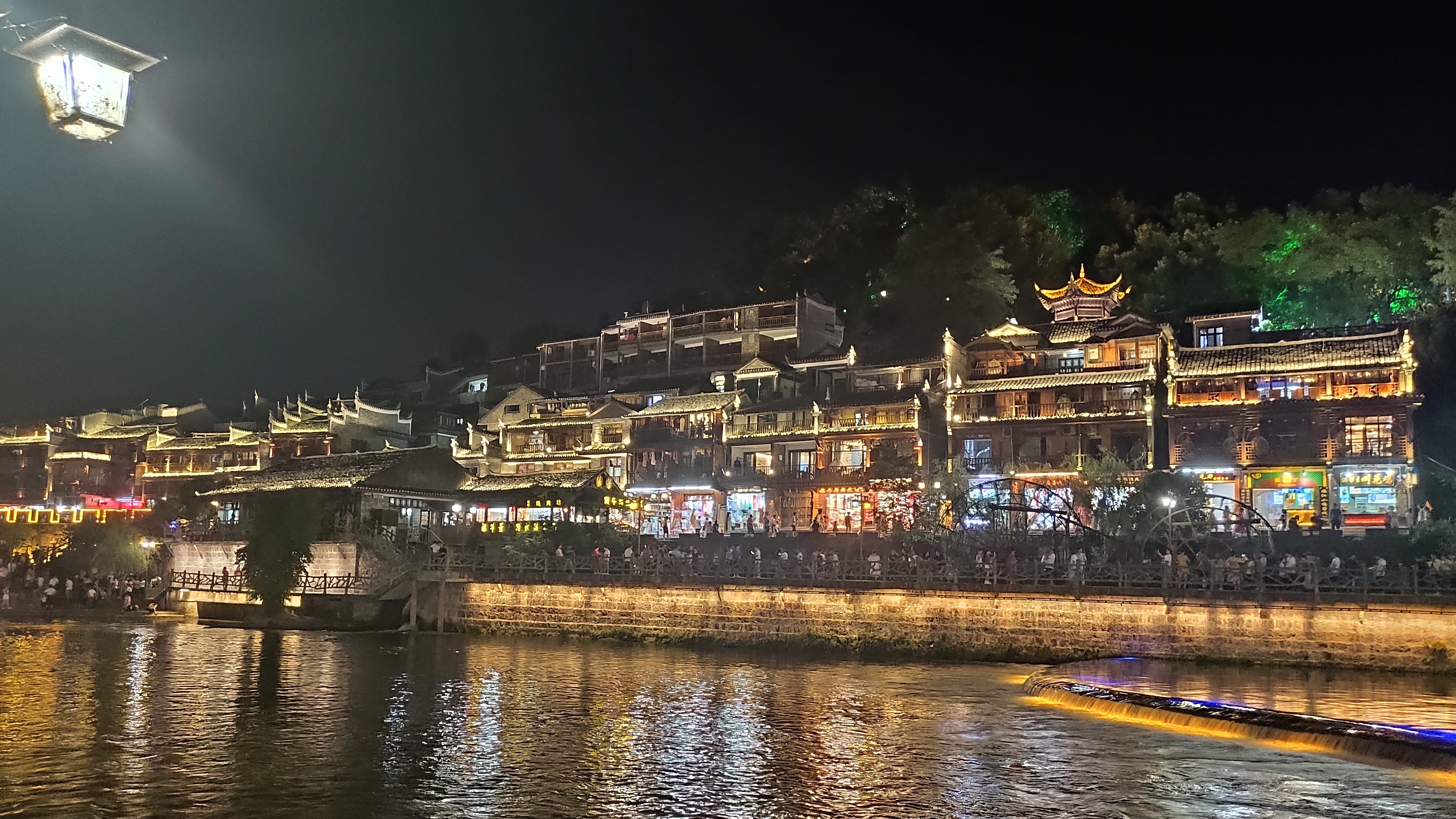 游山玩水在湘鄂-凤凰古城