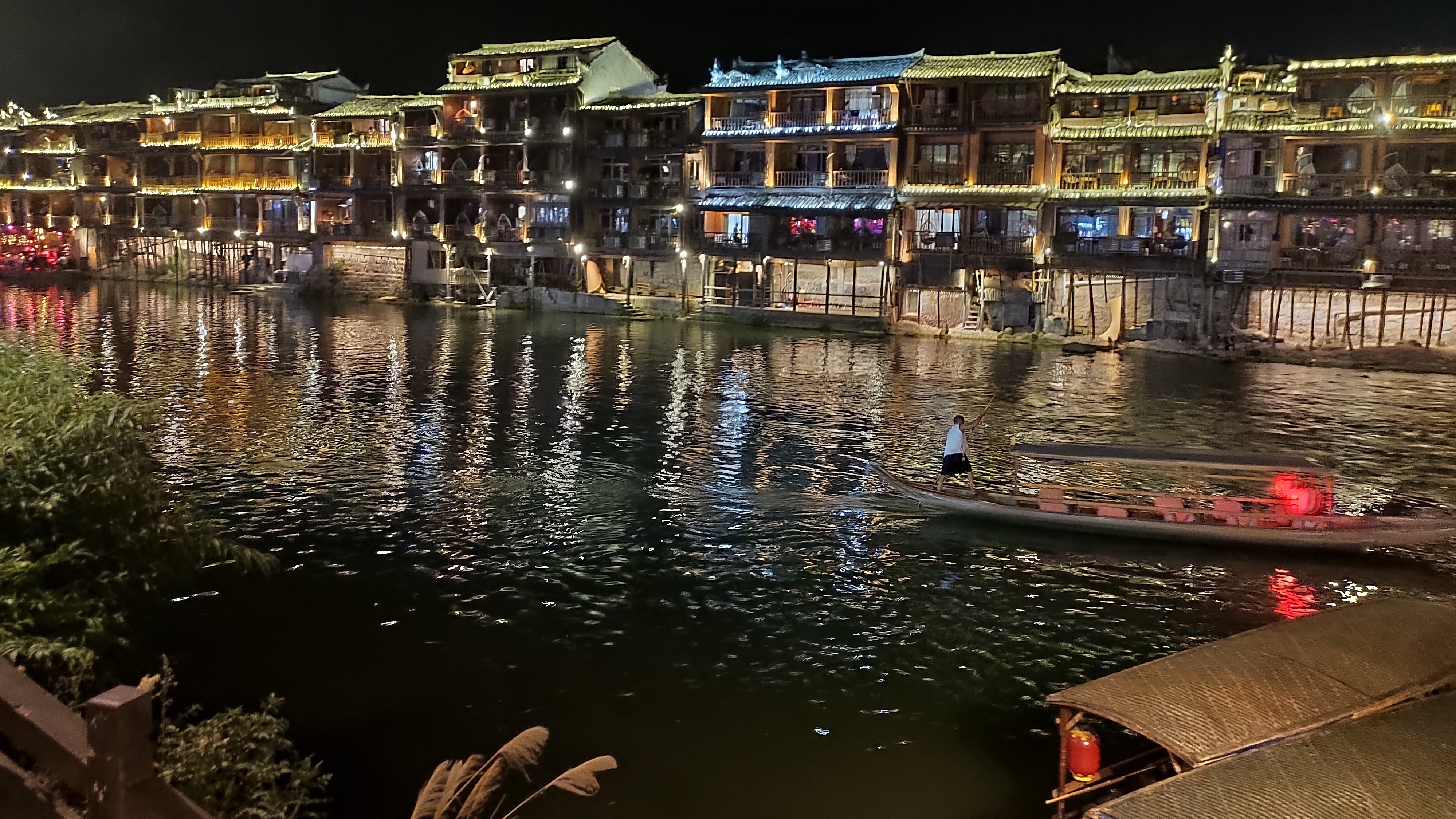 游山玩水在湘鄂-凤凰古城