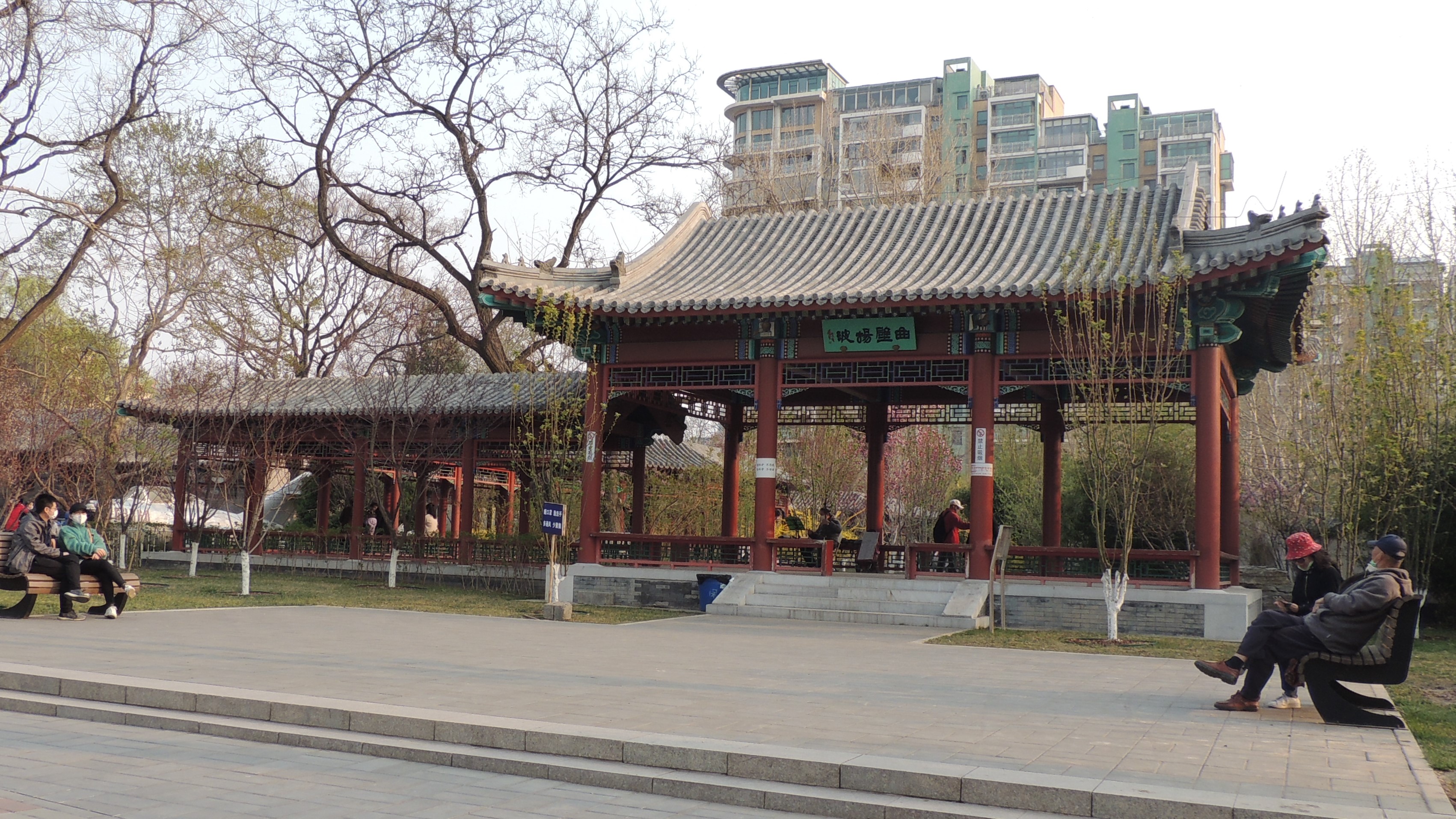 京城游-龙潭公园